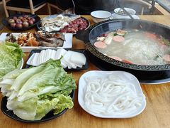 -小志家.鲜牦牛肉牛杂火锅野生菌汤锅