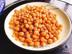 餐前油炸黄豆-鑫悦楼煎蟹·16年海鲜大排档