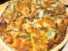 海鲜煎饼-炼火烤肉店