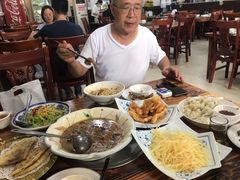 -九妹农家大铁锅东北菜(江湾店)