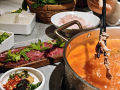 -野山舂·贵州现舂酸汤牛肉(民生路店)