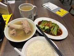 -松發肉骨茶(牛车水店)