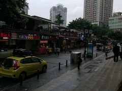 -八一好吃街·高品美食广场