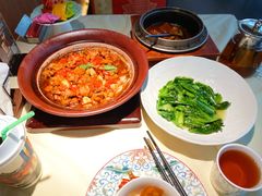-千百味红餐厅·非遗江西菜(绿地双子塔总店)