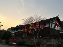 -磁器口古镇