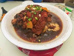 -老码头黑皮肘子锅包肉(文政街店)