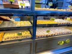 -鲍师傅糕点(江苏路店)