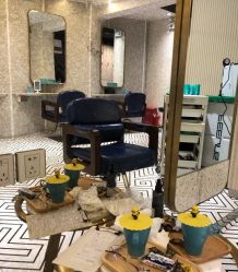 -PE SALON