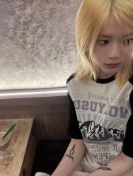 -藤野造型烫发染发