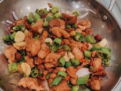 -辛香味烧鱼馆·非遗技艺·排骨红烧肉(光谷医药园店)
