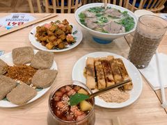 -贵凤凰贵州米粉(五道口店)