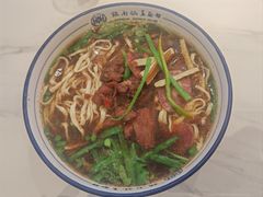 -镇南锅盖面馆(解放路店)