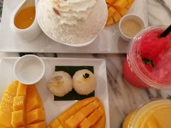 芒果糯米饭-Make Me Mango Tha Tian