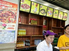 -杨记清芳牛肉拉面(宝龙广场店)