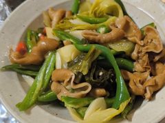 -粉八·云南米线·建水烧烤(常熟路店)