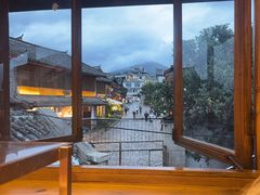 -阿婆情腊排骨火锅·野生菌季(古城旗舰店)