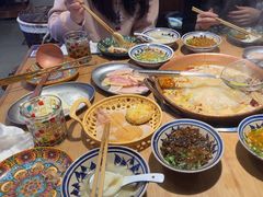 -洱火云南酸菜牛肉火锅(石景山当代商城店)