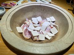 鮰鱼肉-渔珺石锅鱼·云南菜(天泽街店)