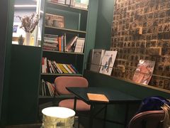 -物质生活书·酒吧