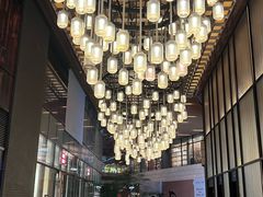 -瑞虹新天地月亮湾