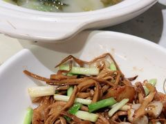 -江渔儿酸菜鱼(奥园广场金发购物中心店)