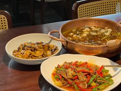 -拾捌川·自贡爆炒(新街口店)