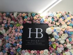 -赫本轻奢美颜中心