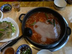 -黔味东南酸汤牛肉火锅(太平路一店)