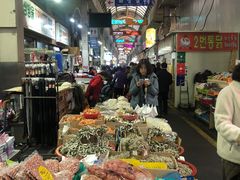 -西归浦每天偶来市场