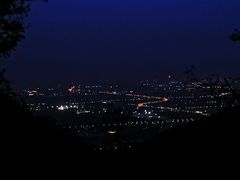 -鬼笑石后山停车场
