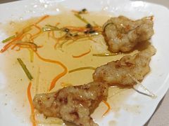 -老码头黑皮肘子锅包肉(赣水路店)