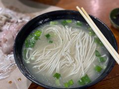 -小辫子羊肉面馆(周东店)