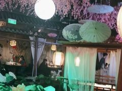 -韵秋荷(宝山龙湖天街店)