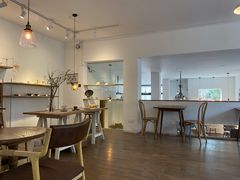 大堂-MAISON门前杂货店