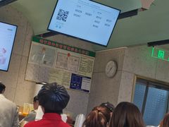 -奈雪的茶(亨特国际广场店)