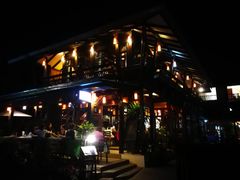 -Dash Teak House