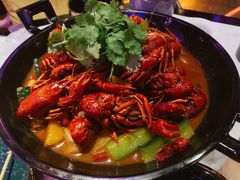 -啤仕多·啤客国潮跳舞BAR(保俶路店)