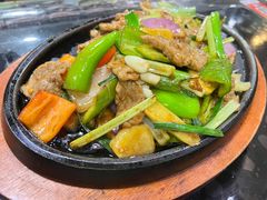 -大富蚝乌东哥饭店·石锅鱼杂·柠檬鸭(革新路店)