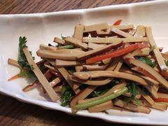 -龙少爷碳火干锅(环球中心店)