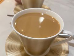 -La-Serene Café
