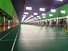 -健龙森俱乐部·游泳·健身·羽毛球综合体育馆
