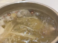 -帝皇海海鲜豆捞(桐泾商务广场店)