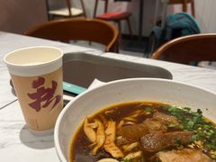 -康师傅私房牛肉面(申虹店)