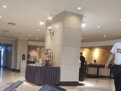 -上海尊茂酒店