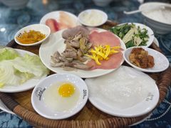 -桥香园云南过桥米线(金马碧鸡店)