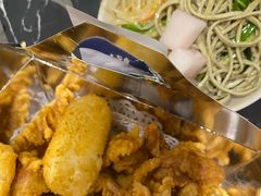 -沸炉重庆老火锅(军事博物馆店)