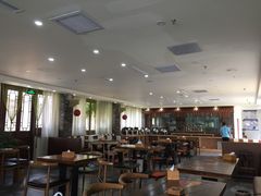 -湖光月色临湖音乐餐厅(台儿庄古城店)