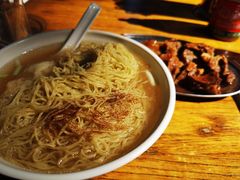 -小梁哥云吞面(黄贝岭店)