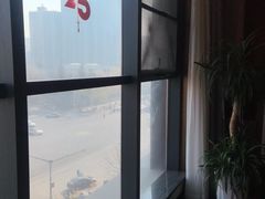 -鸽子侯·家宴·平价海鲜(绿地店)