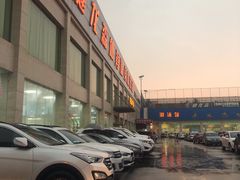 -健龙森俱乐部·游泳·健身·羽毛球综合体育馆